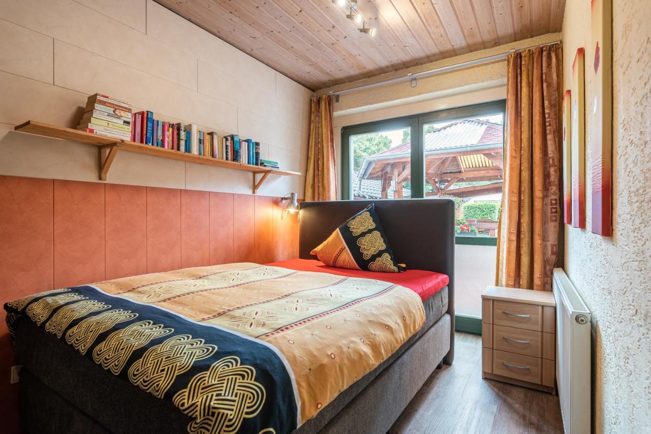 Land-Hotel Zum Schwan, Garni Weilerswist-Metternich, 3 E-Ladestationen, Naehe Phantasialand, Palmenparadies Euskirchen Eksteriør bilde
